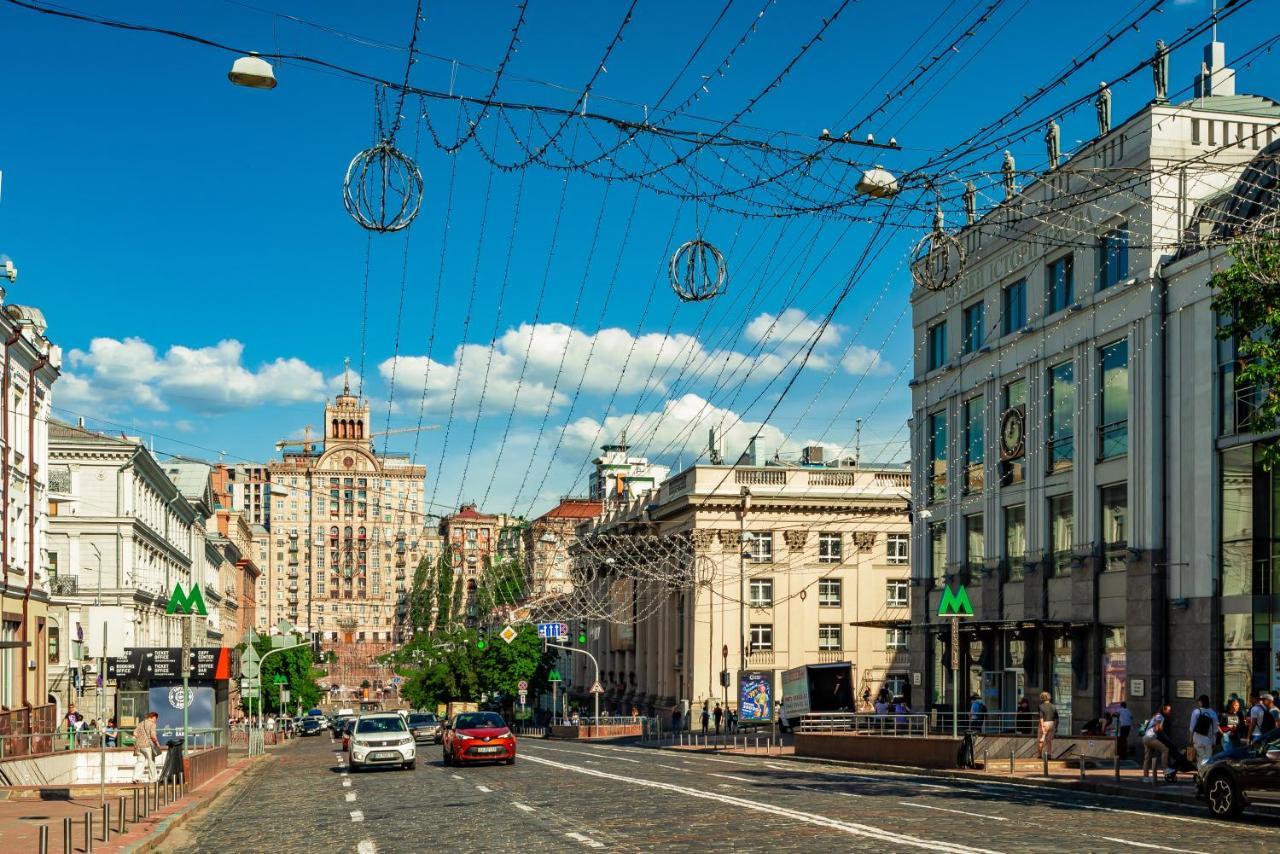 Theatre Boutique Apartments Kiev Bagian luar foto
