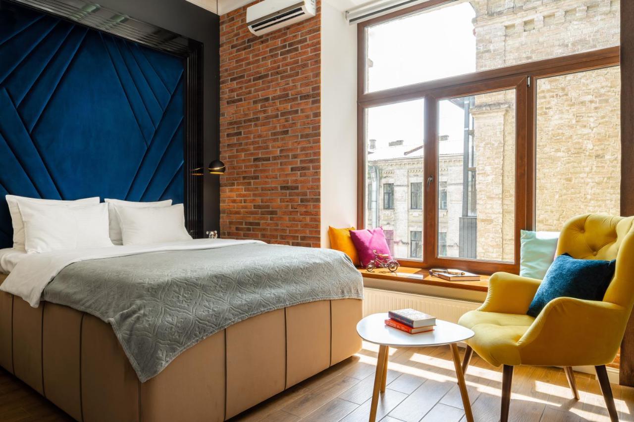 Theatre Boutique Apartments Kiev Bagian luar foto