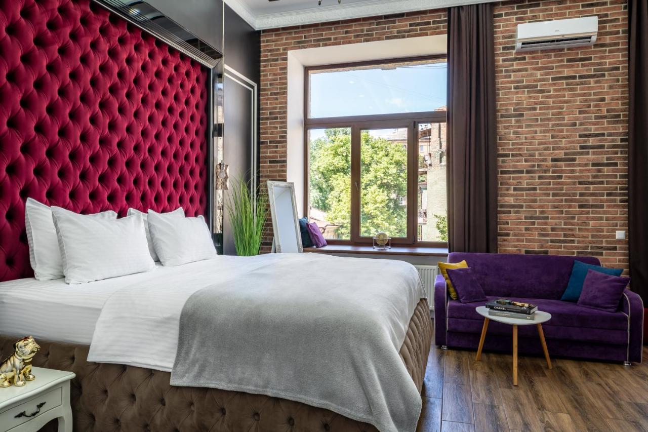 Theatre Boutique Apartments Kiev Bagian luar foto