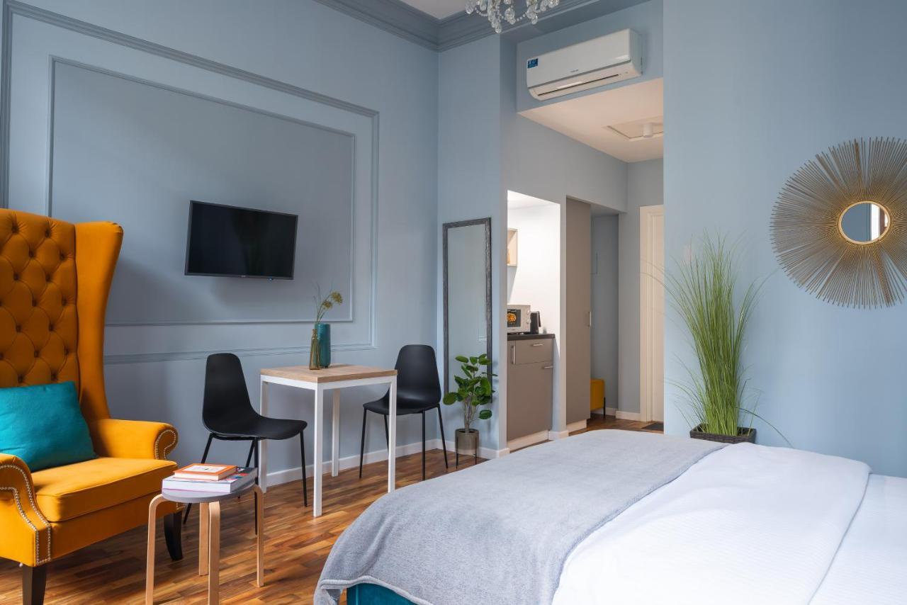 Theatre Boutique Apartments Kiev Bagian luar foto
