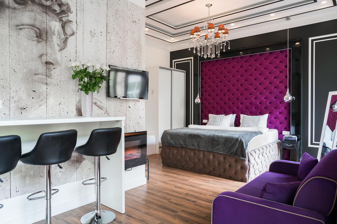 Theatre Boutique Apartments Kiev Bagian luar foto